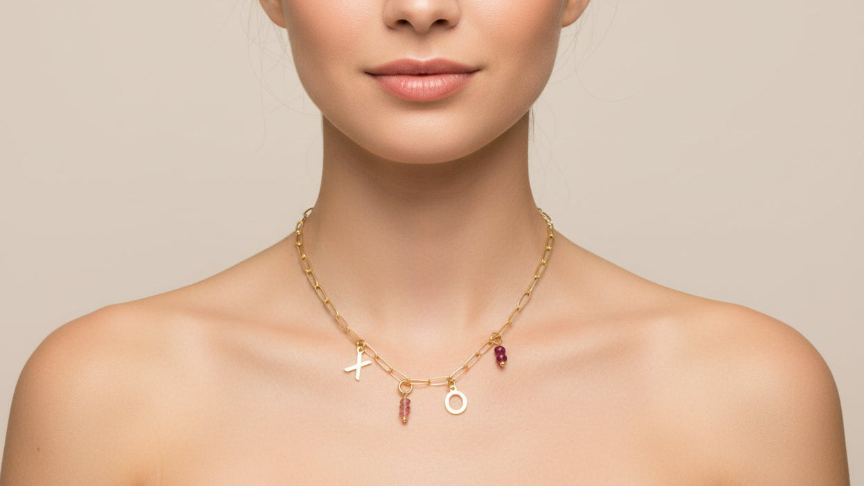 Linked in Love XO Necklace