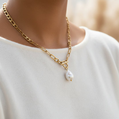 Everyday Jewell Pearl Carabiner Necklace