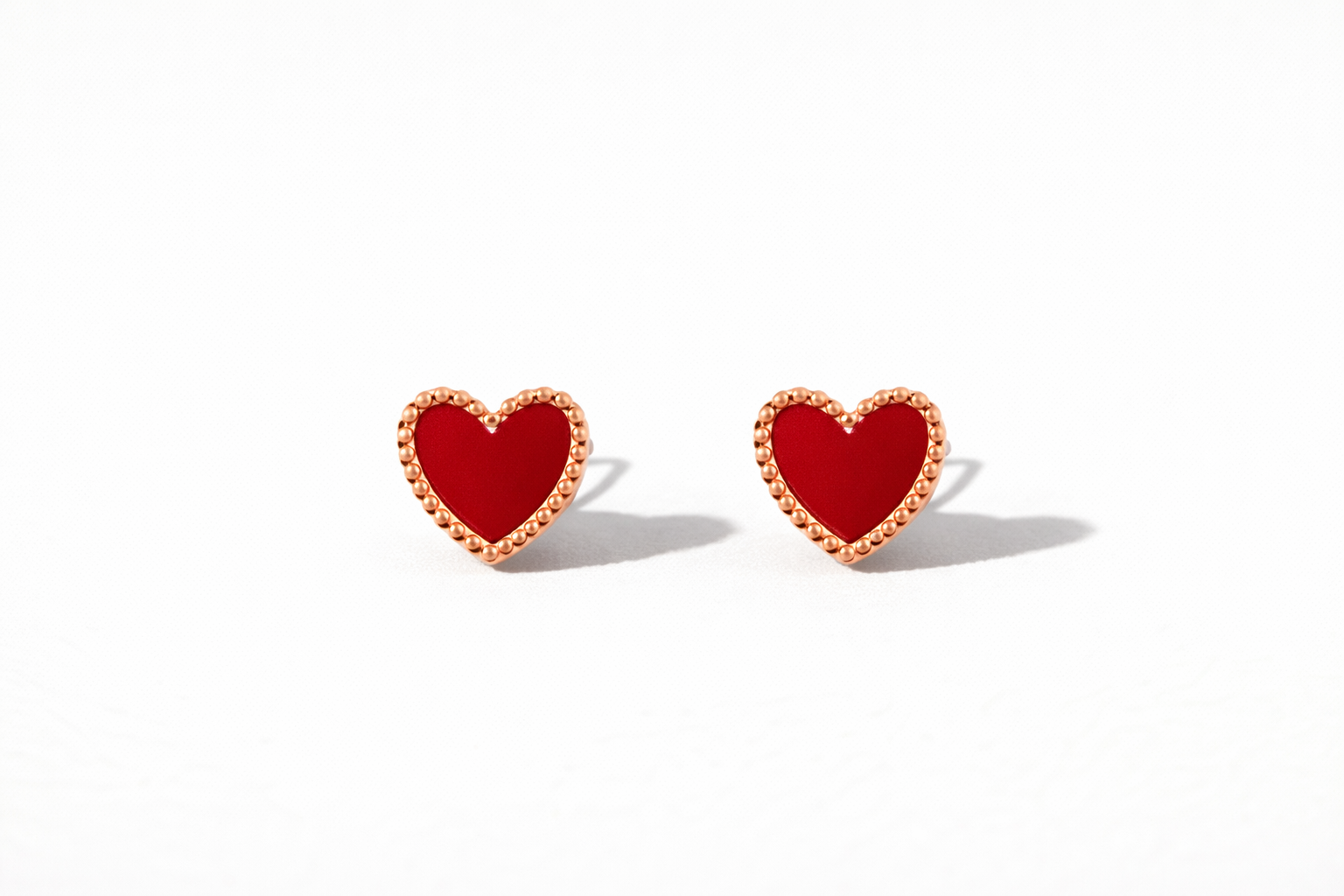 Elan Rouge Heart Studs