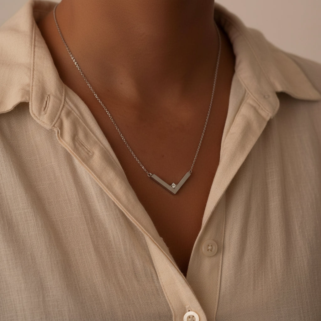 Cheval V Necklace